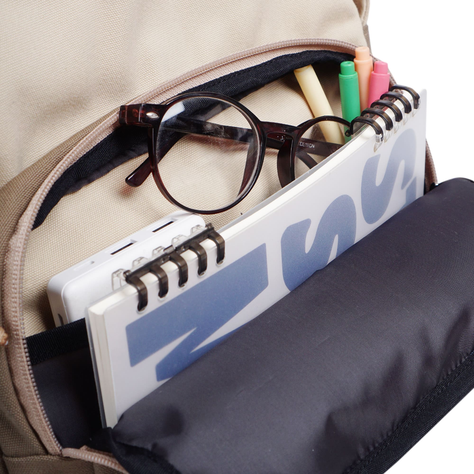 Woofly Backpack - Image 11