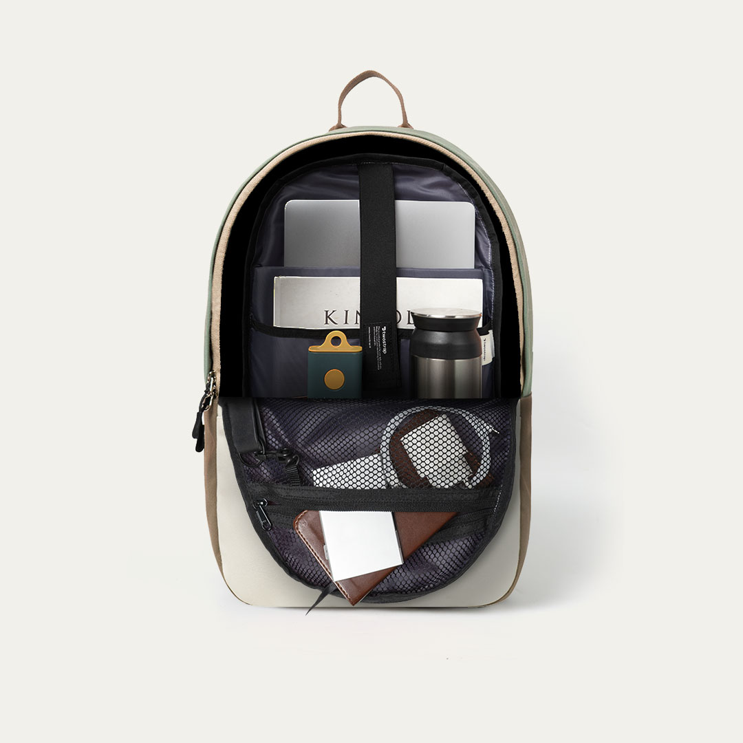 Vecta 2.0 Backpack - Image 3