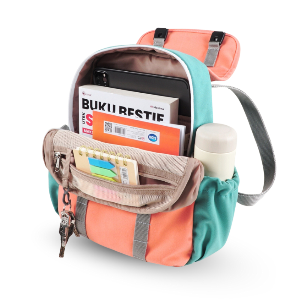 Mini Flappy Backpack - Image 7